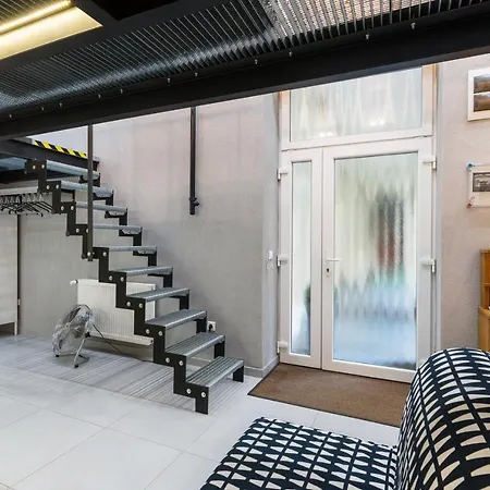 Z38 Downtown Loft Апартаменты
