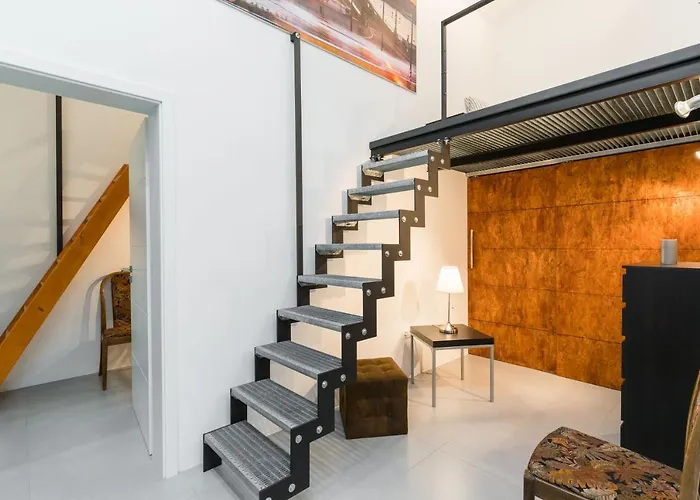 Z38 Downtown Loft *
