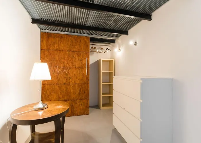 Z38 Downtown Loft Lägenhet