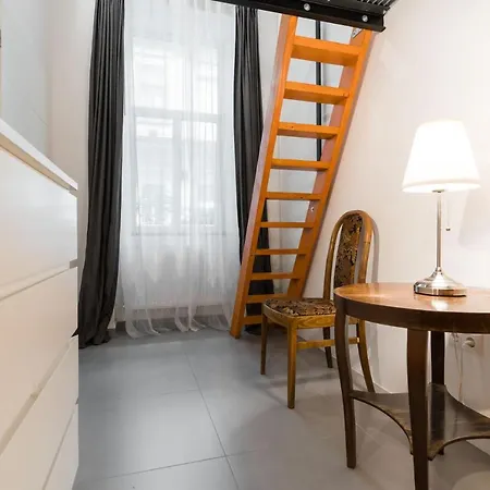 Z38 Downtown Loft Apartment Budapest